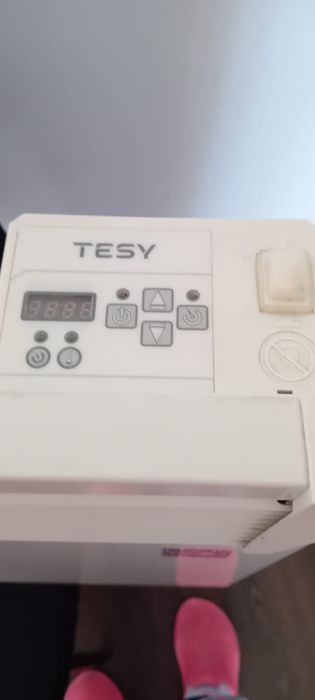 Convector electric cu termostat
