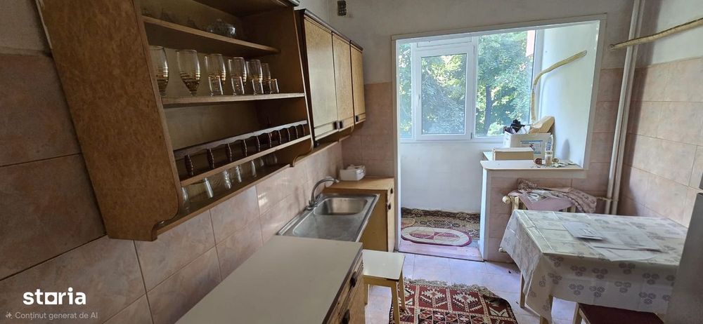 De vanzare - Apartament 3 camere decomandat Parc Plumbuita