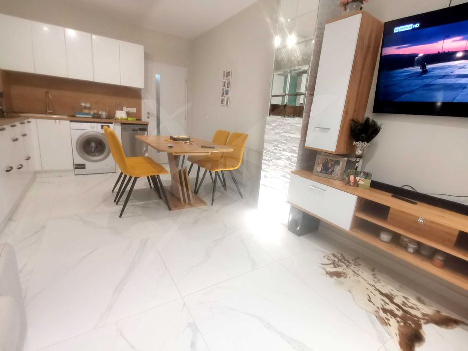 Продава се Двустаен апартамент в Бургас, Меден рудник - зона В - 63 кв.м за 1493 €/кв.м - Снимка #2