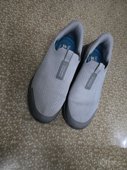 Кроссовки skechers