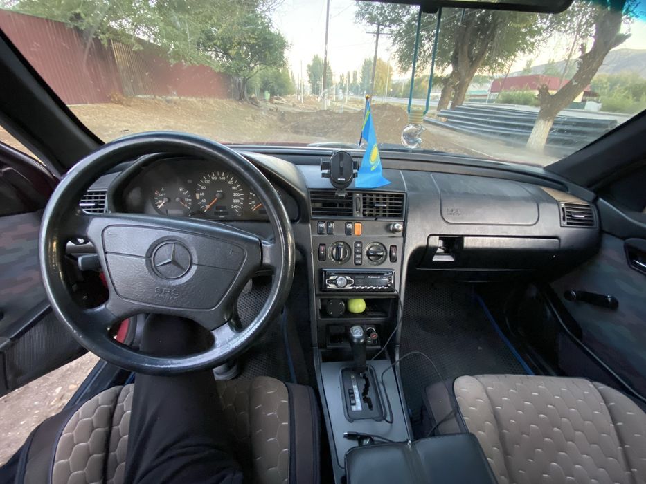 Мерседес сешка .w202