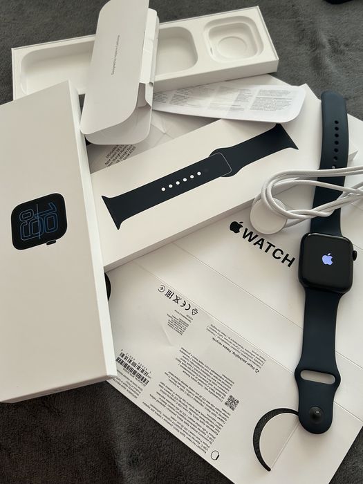 Apple Watch SE 3 gps 44mm новые