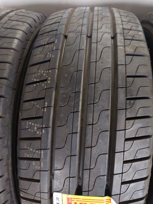 Нови летни гуми за бус 235/65/16С -Pirelli