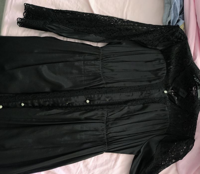 Чёрное платье вечернее