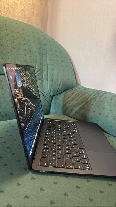 MacBook air 13” M4 16Gb