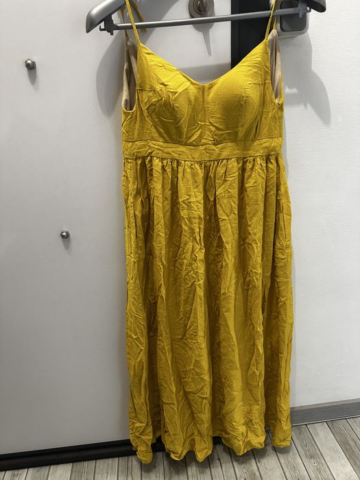 Дълга рокля горчица