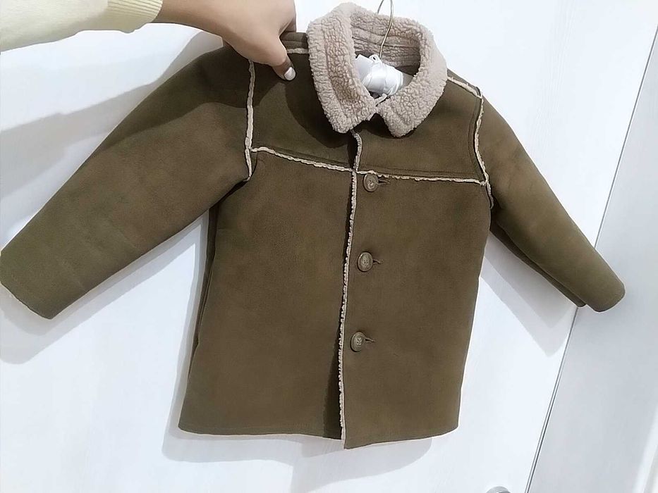 Ново детско кожухче 2,3 г