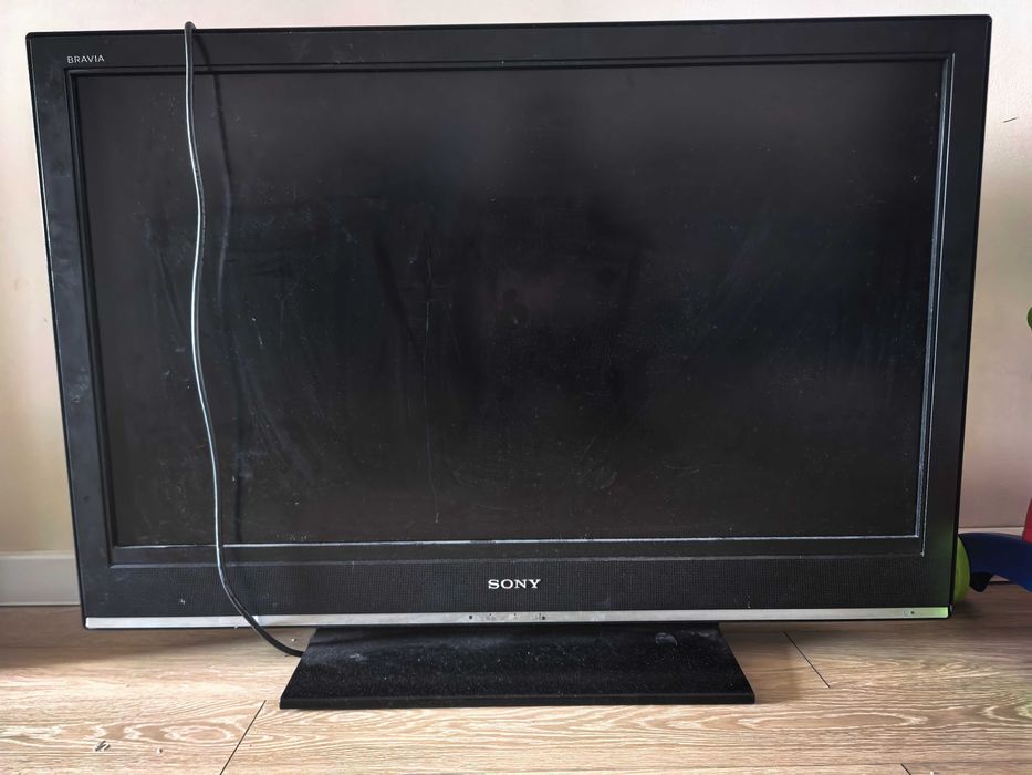 Продам телевизор Sony bravia