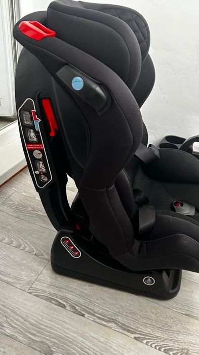 Продам детское авто кресло