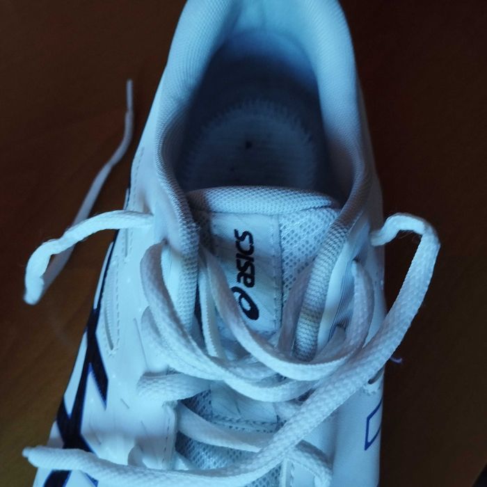 Волейболни обувки ,, Asics,,