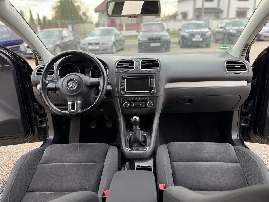 Volkswagen Golf 6 1.4 TSI Highline 2010 Euro 5 122 CP SE POATE IN RATE