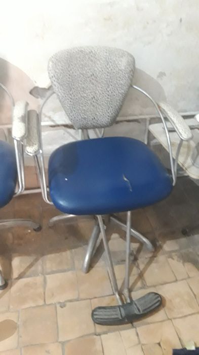 Kreslo guzallik saloni uchun
