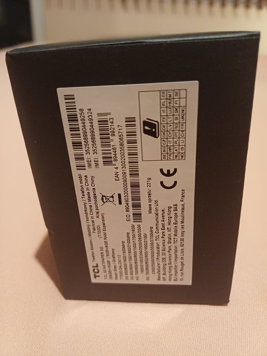 Продавам нов телефон TCL NXTPAPER 50 5G!