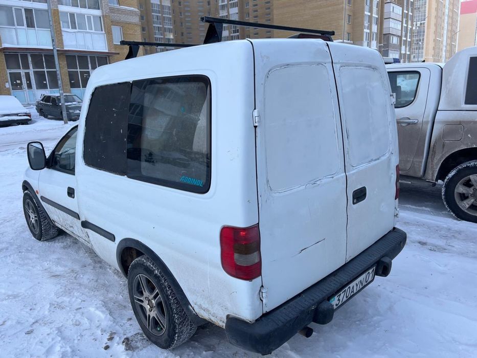 Продам машину в хорошем состояний