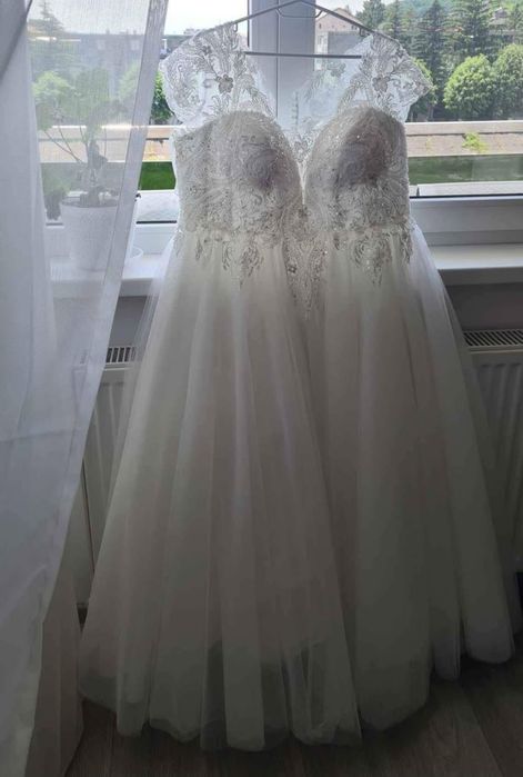 Vând Rochie de mireasă