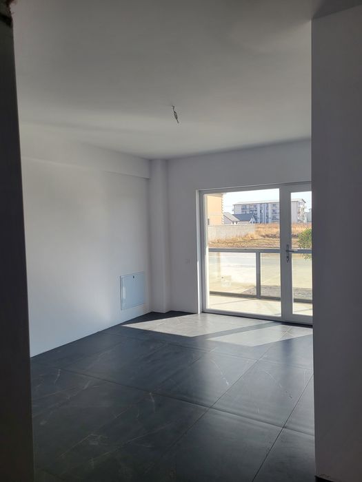 Apartament nou cu încălzire în pardoseala