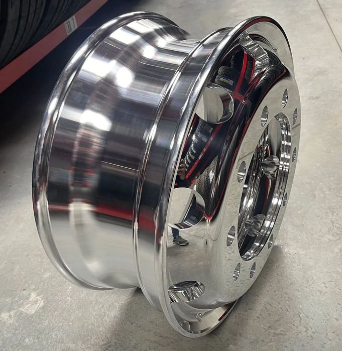 Janta NOUA Aliaj, 8.25X22.5 Jantax Ranforsata 10 prezoane, 105 mm intre prezoane, fiu 280 mm, flansa laterala, , Toate Pozitiile, Valva interioara , ET167, max.3650kg, necesita piuliță dedicata de 32,5 mm