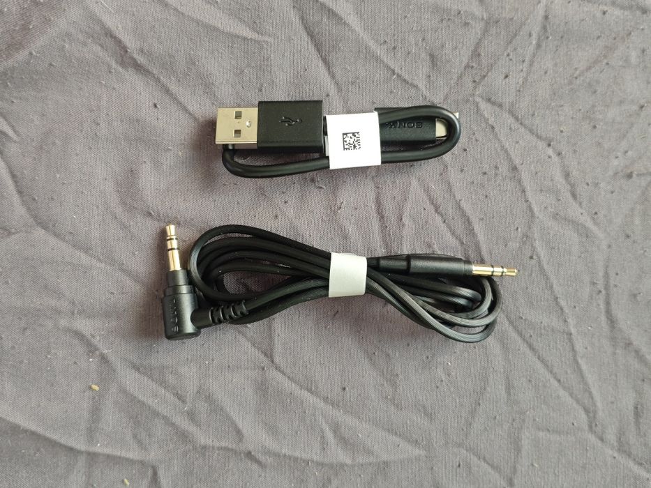 Без проводные наушники Sony