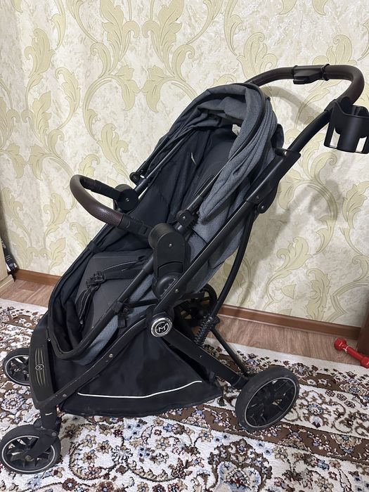 Продам коляску в отличном состоянии