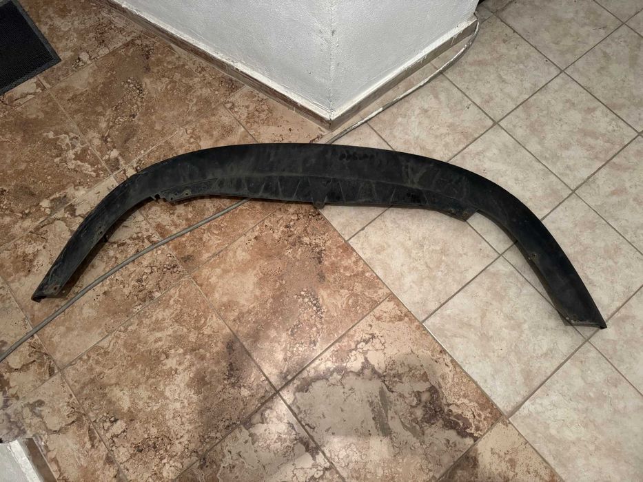 Ornament/fusta spoiler/bara fata VW Passat B6