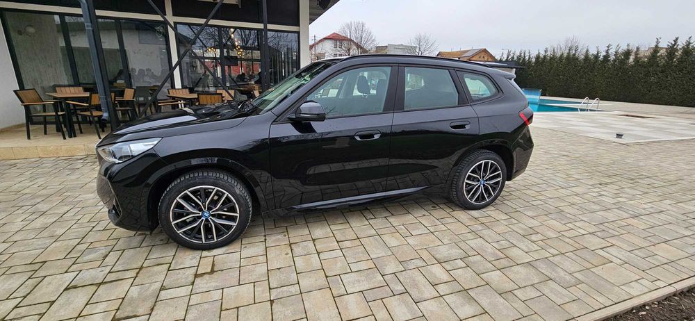 2024 BMW iX1 eDrive20 M Sport