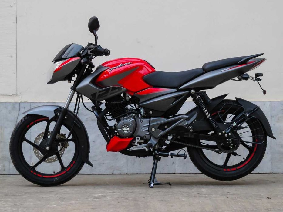 Мотоцикл Bajaj Pulsar NS 125