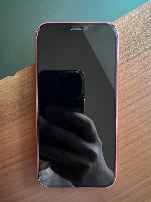 Телефон iPhone 12 mini