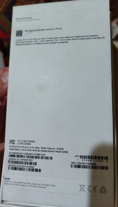 Продам Айфон 15 про макс 512 гб