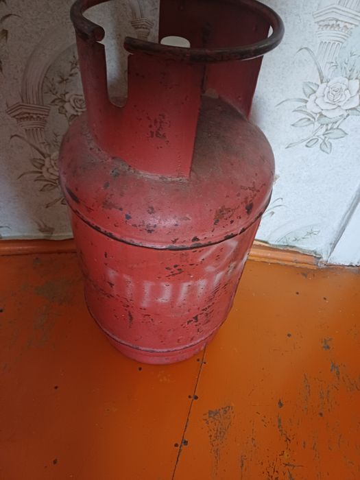 Продам газ балон