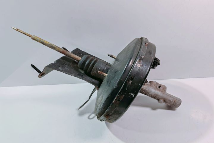 Tulumba Frana  cu pompa servofrana 2S712B195AD Ford Mondeo MK3