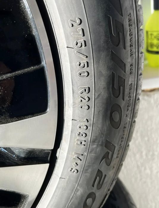 Продам шины с дисками (оригинал)