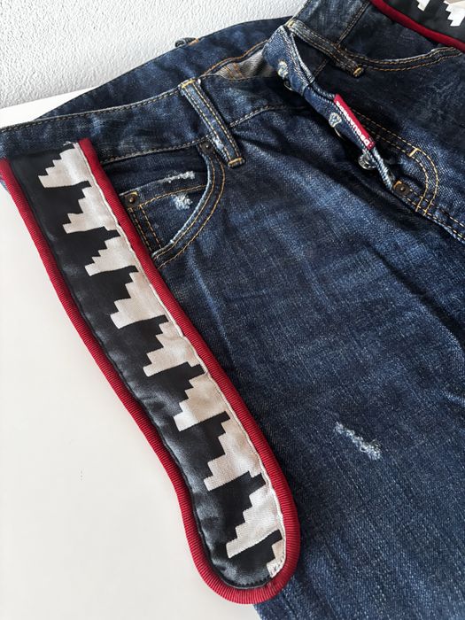 dsquared2 jeans.