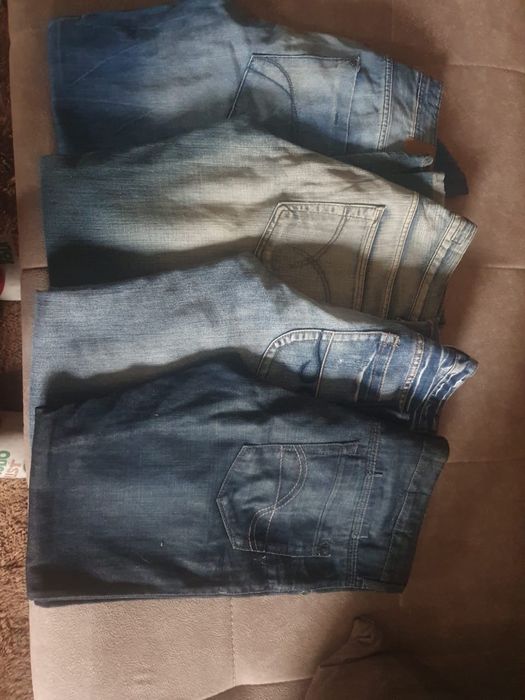 Джинсы мужские