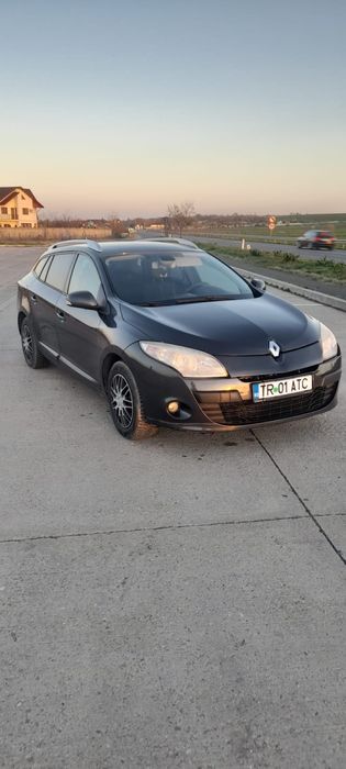 Vand renault megan 3  an 2010.