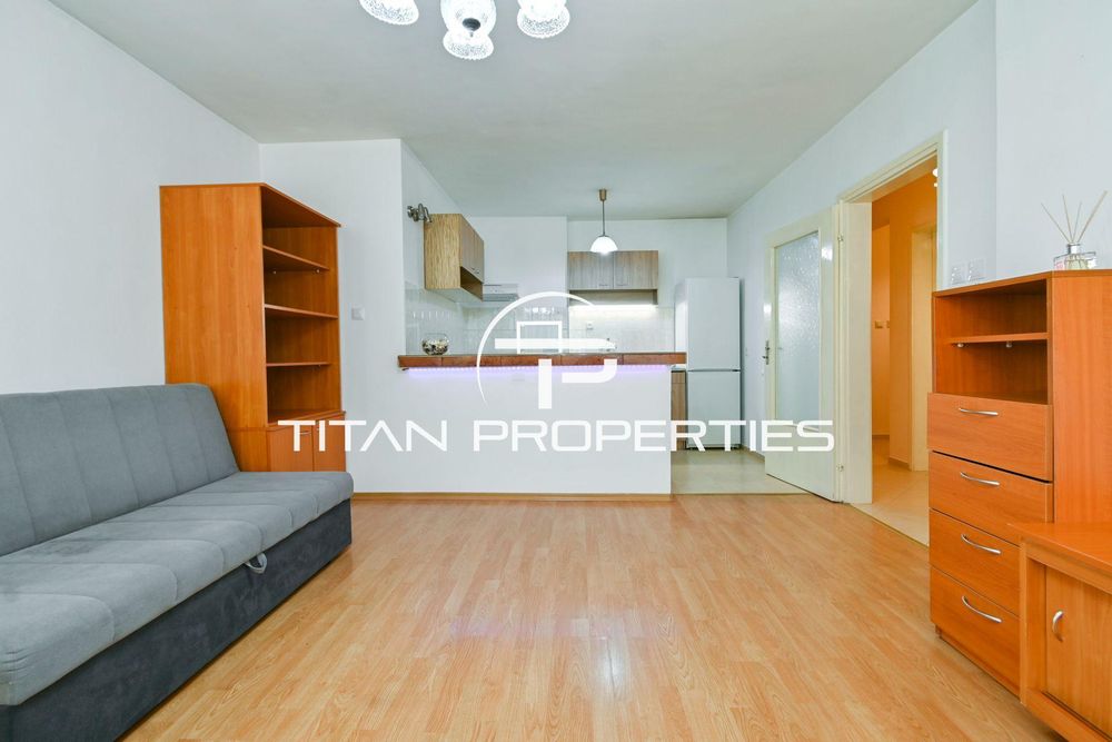 Двустаен, под наем, ж.к Редута