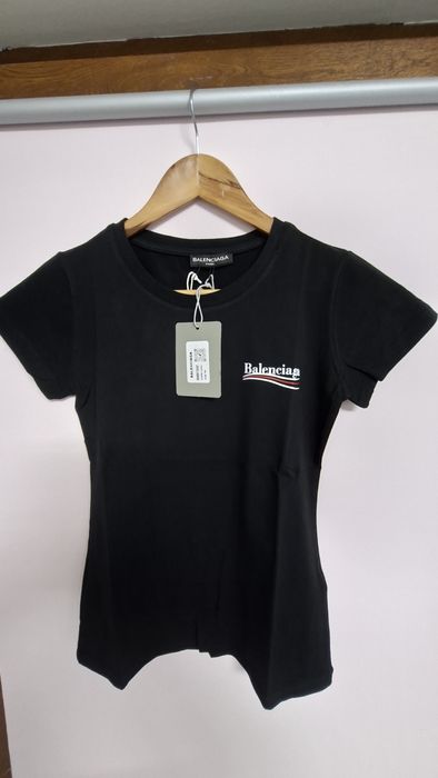 Tricouri pentru  damă diferite marimi si culori