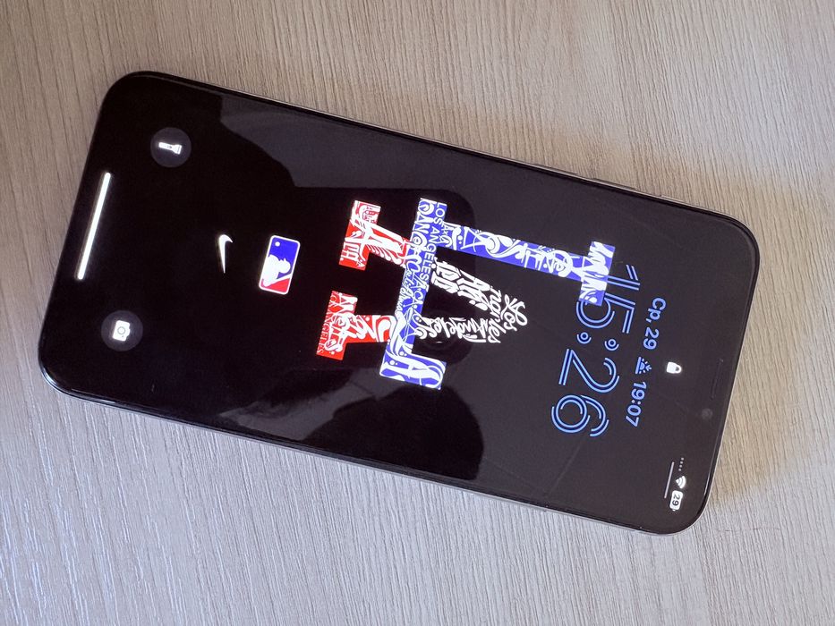 Продается айфон Х