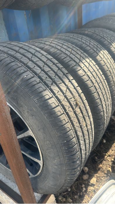 Продам шины р17/65/235