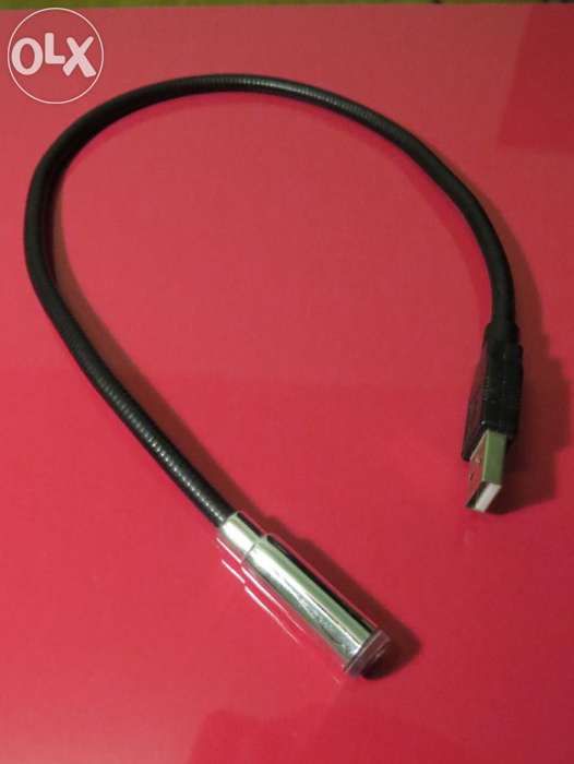 Mini lampa cu led alimentare prin USB pentru Laptop / Sistem PC