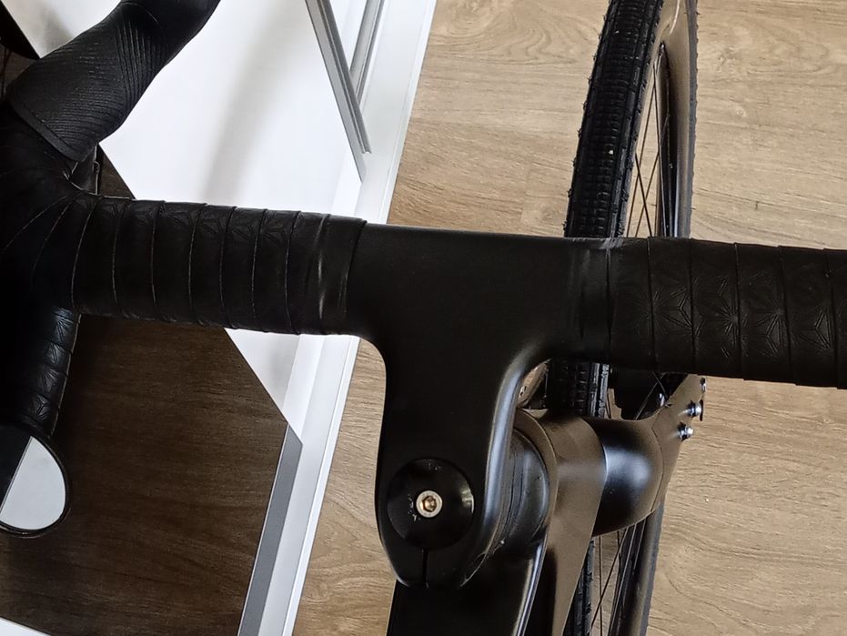 Gravel Carbon 1x12