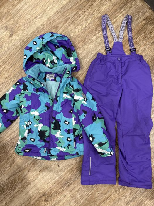 Детская верхняя одежда на мальчиков и девочек