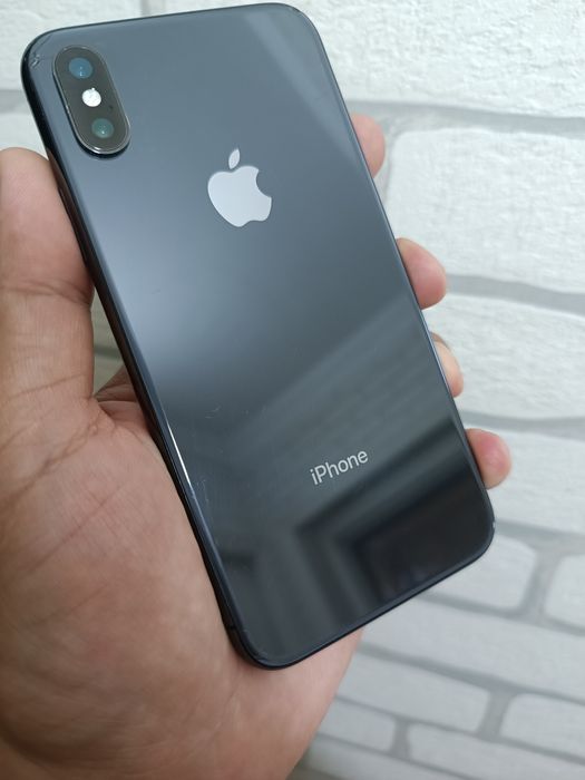 iPhone X 64 GB LL/A