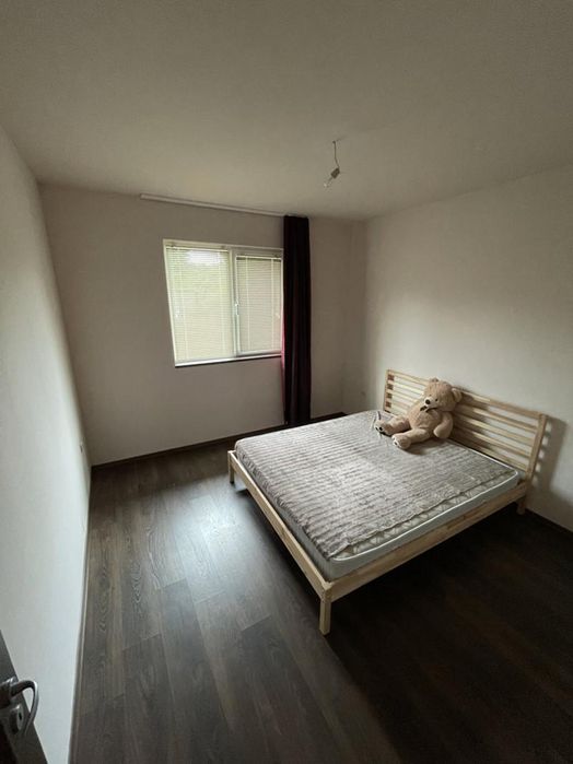 Къща, под наем, кв. Виница