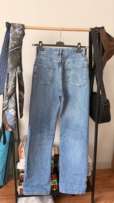 Джинсы ZARA на высокой посадке