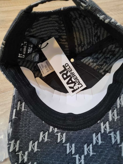 Нова мъжка шапка Karl Lagerfeld