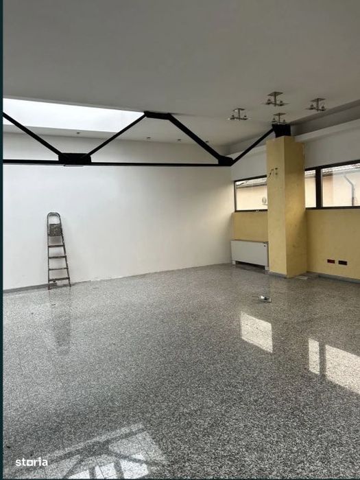 Spatiu Birouri sau | zona 2 cocosi | sector 1 | 3' metrou Straulesti