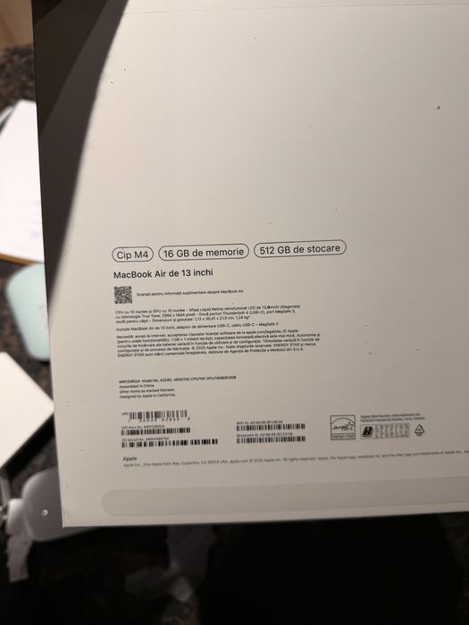 Schimb/vand Macbook air 13 inch m4 02.2026