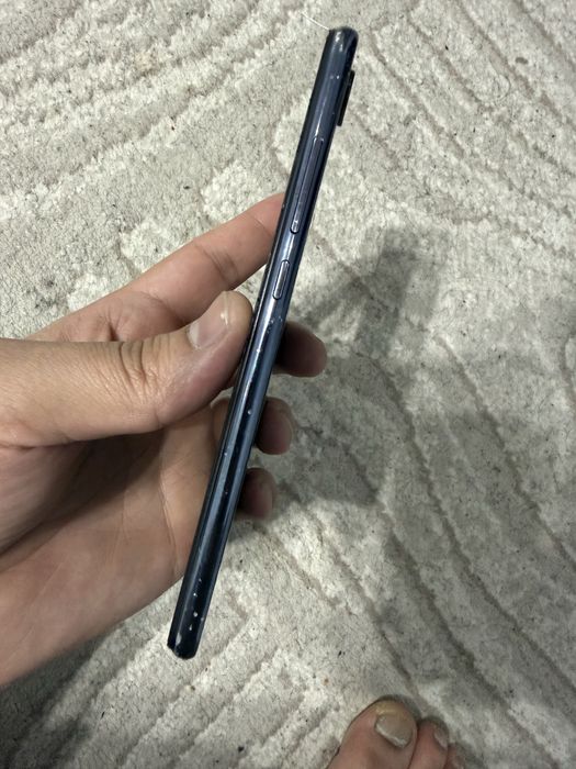 Mi 8 lite aybi yóq holati rasmdigi pul topar telefón