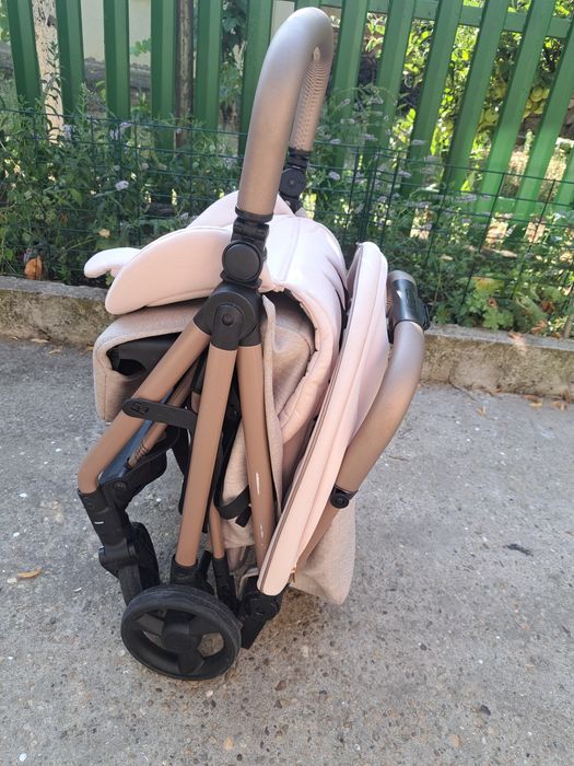 Бебешка количка Peg perego