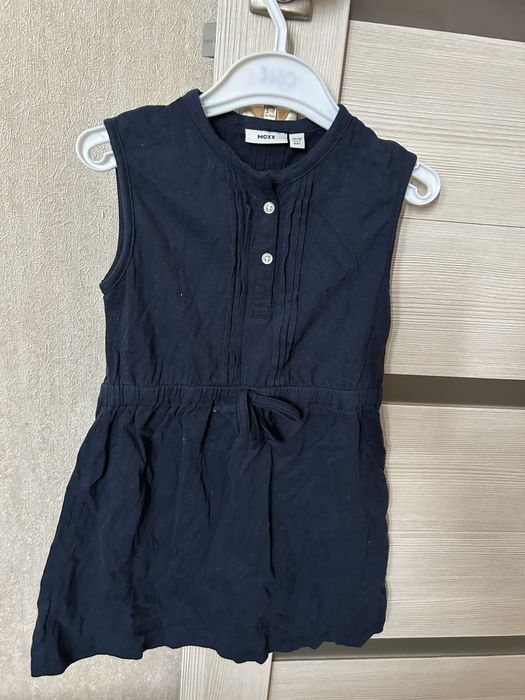 Продам детские плать на 4/5 лет